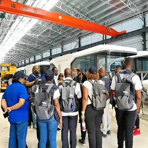 latest company news about Overseas Clients Visit China’s Space Capsule Mobile Home Factory